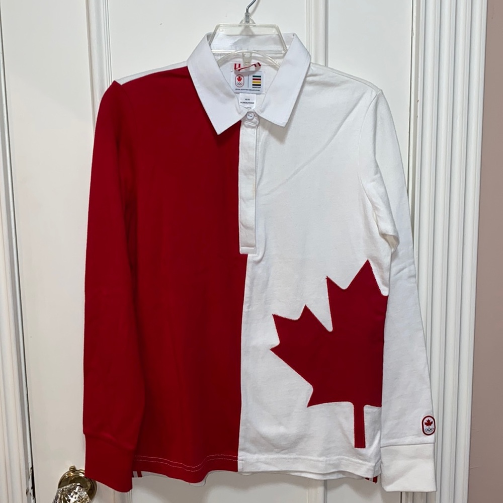 NWOT Team Canada Rugby sweater